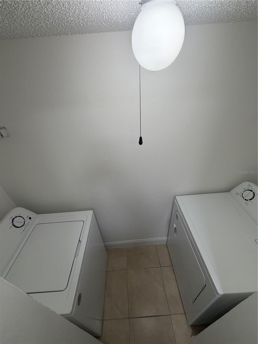 Image 7 of 25 For 2130 Cascades Boulevard # 101