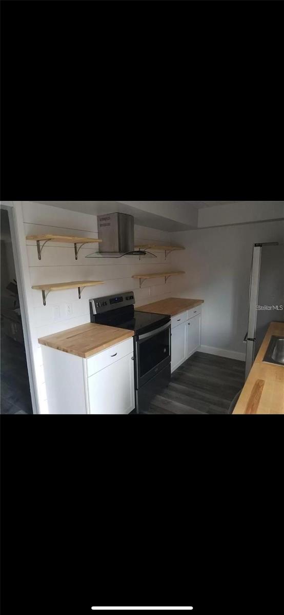 Image 4 of 12 For 7330 Cedar Creek Court 58