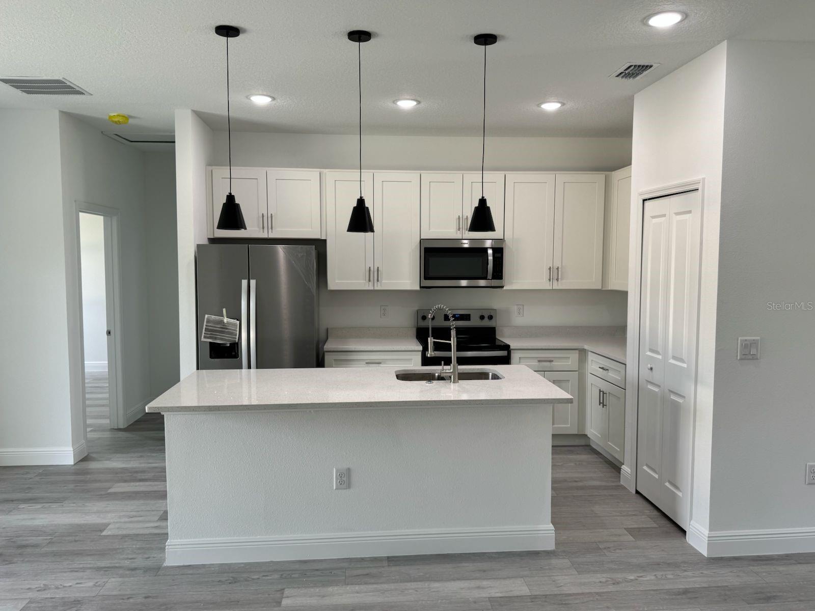 Image 11 of 35 For 6629 Waycross Way