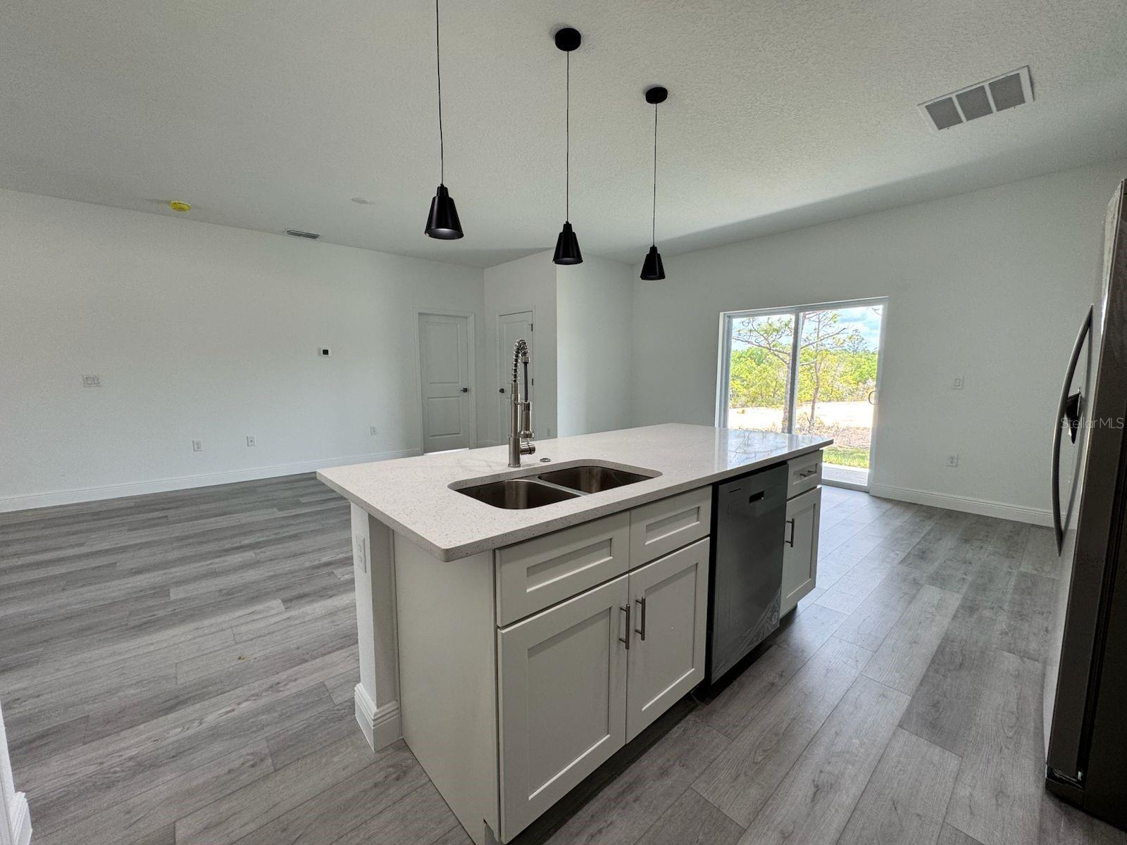 Image 12 of 35 For 6629 Waycross Way