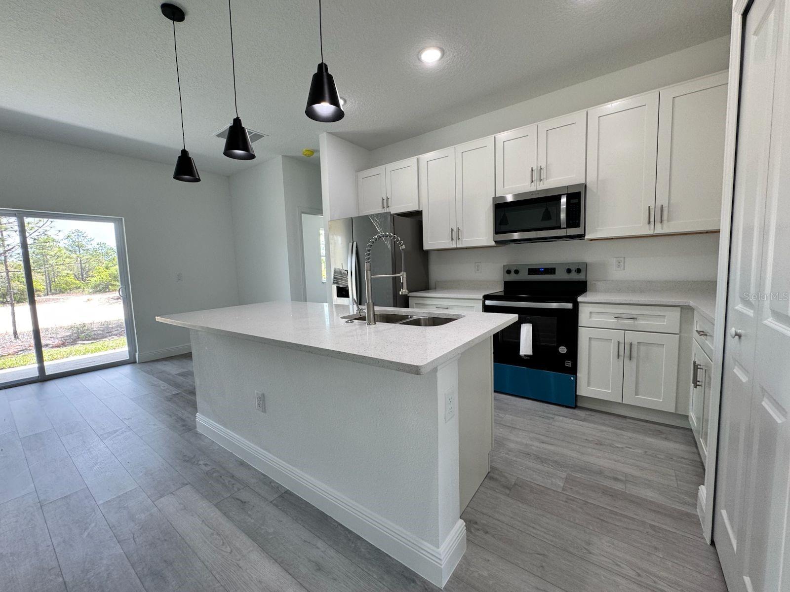 Image 13 of 35 For 6629 Waycross Way