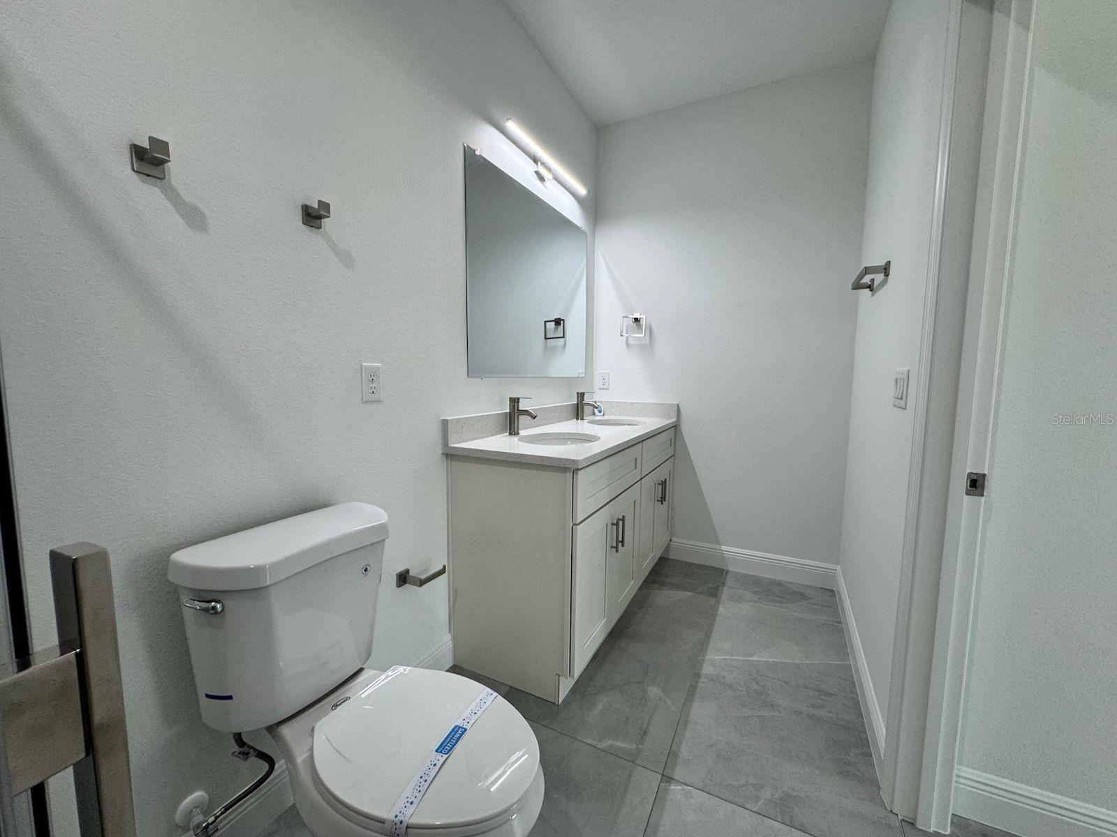 Image 21 of 35 For 6629 Waycross Way