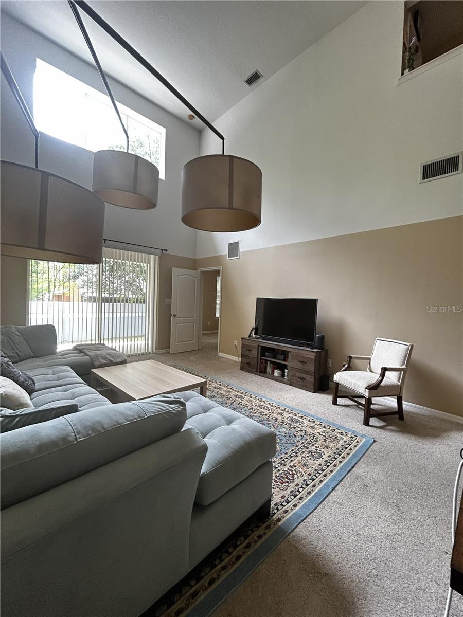 Image 5 of 15 For 94 Chippendale Terrace