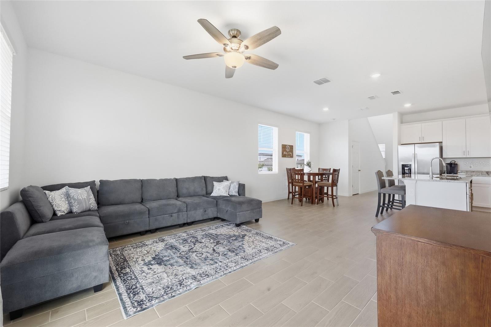 Image 17 of 54 For 2365 Treasure Hill Street