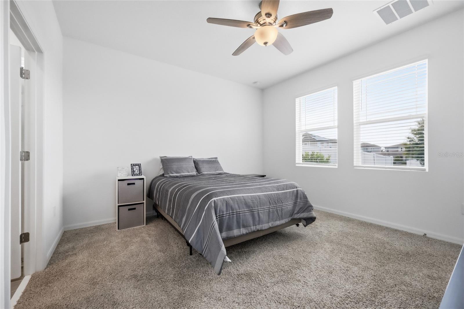 Image 19 of 54 For 2365 Treasure Hill Street