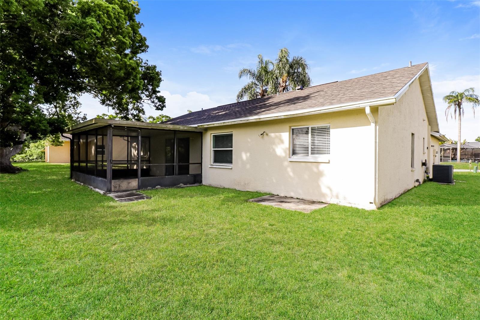 Image 20 of 21 For 4342 Grandwood Lane