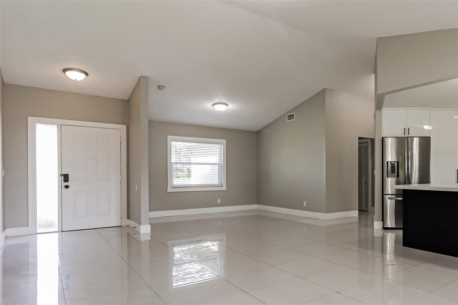 Image 3 of 21 For 4342 Grandwood Lane