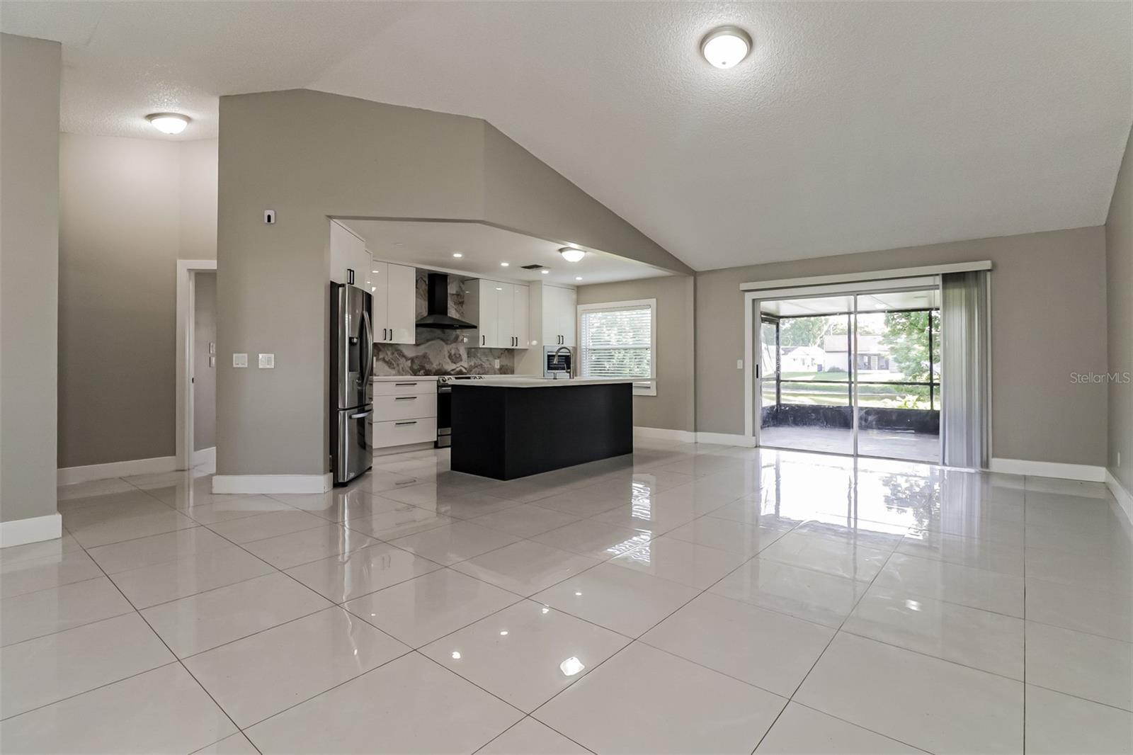 Image 5 of 21 For 4342 Grandwood Lane