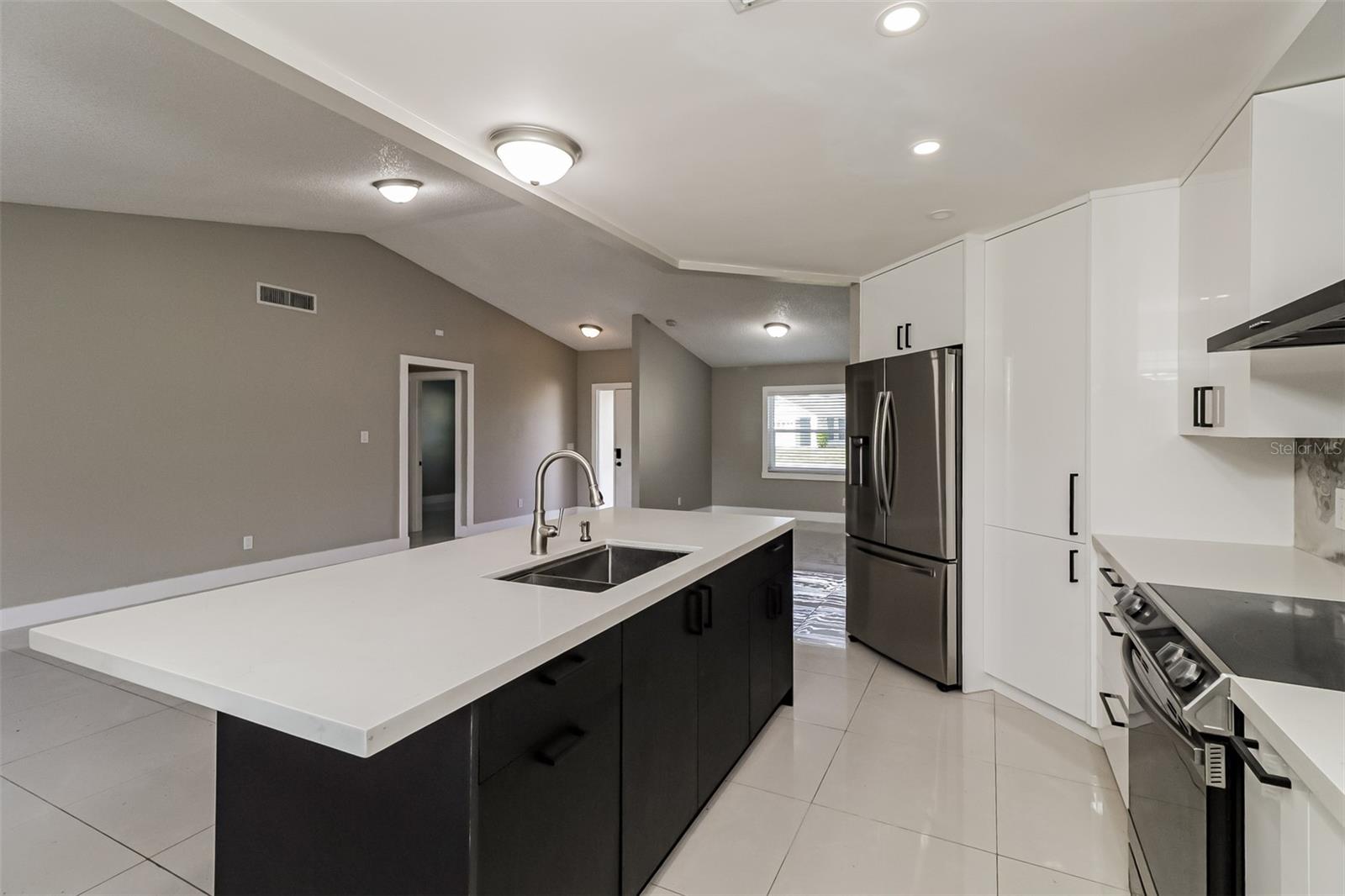 Image 9 of 21 For 4342 Grandwood Lane