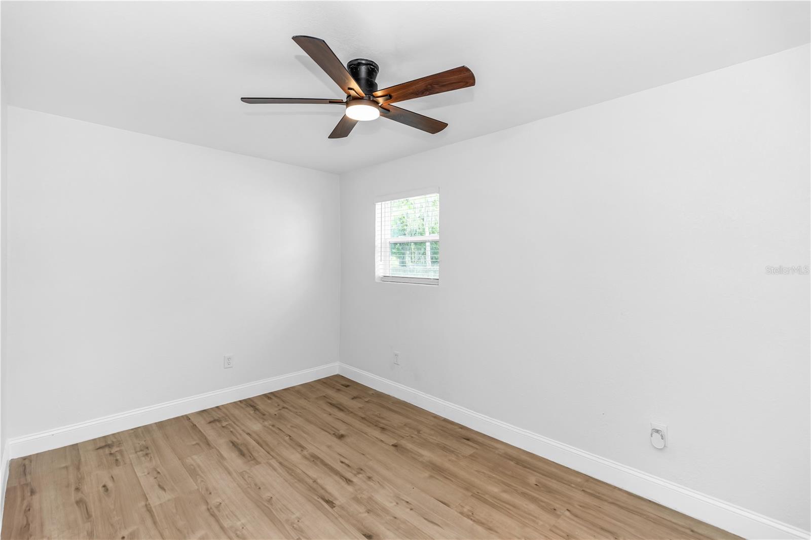 Image 8 of 20 For 1262 Seminola Boulevard