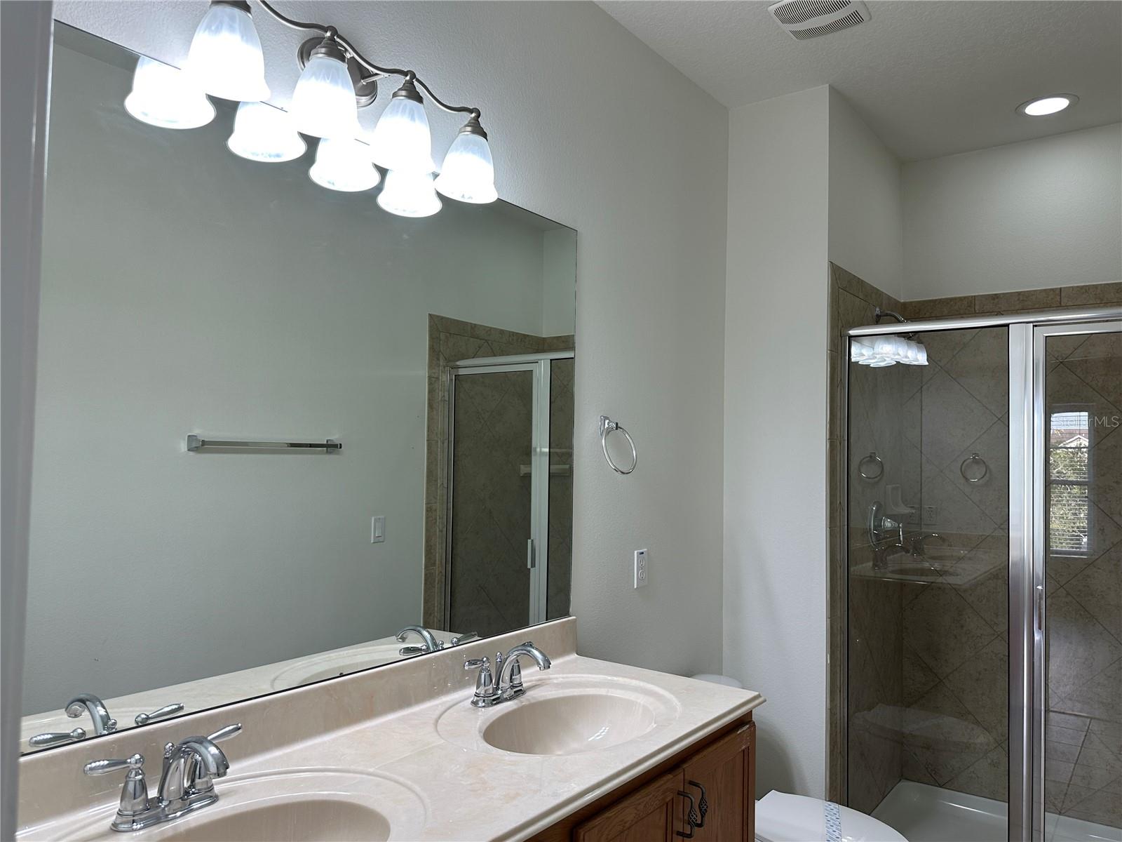 Image 7 of 15 For 7668 Billingham Street