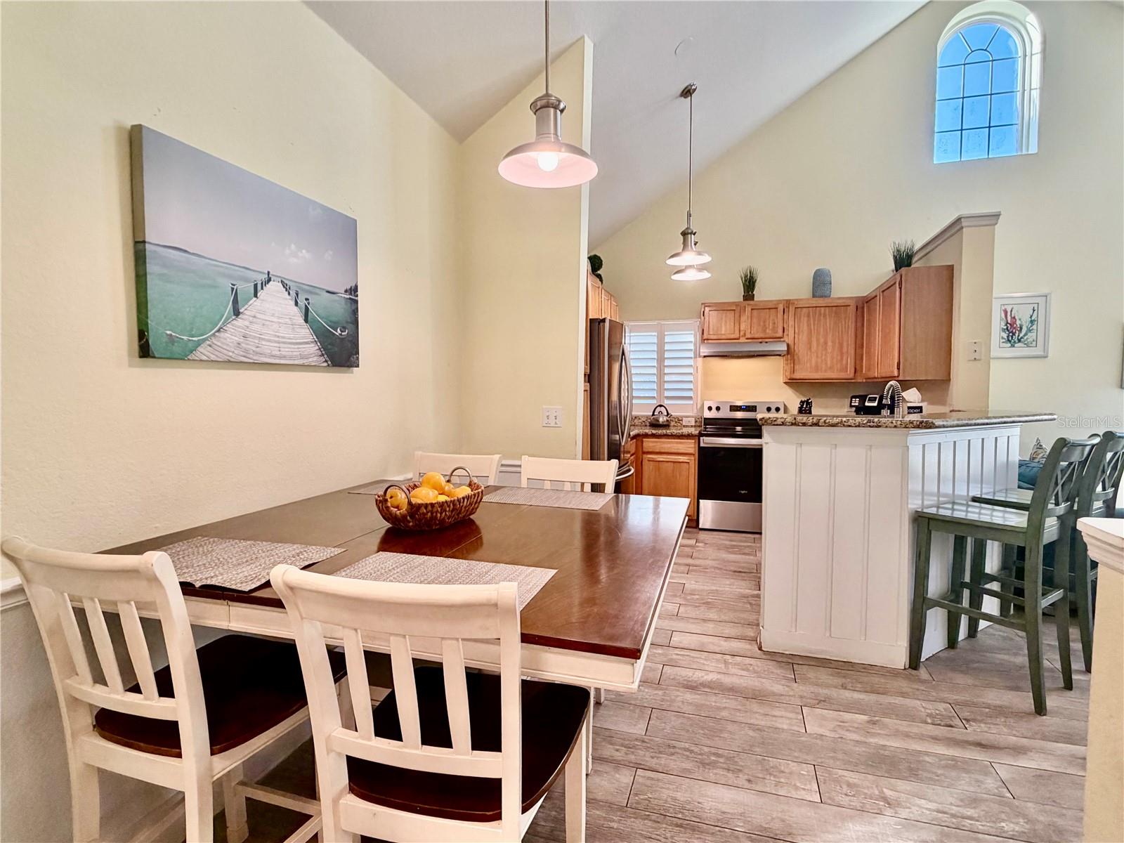 Image 11 of 50 For 3006 Bonfire Beach Drive 202