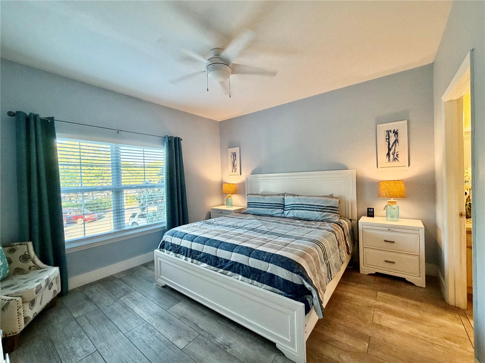 Image 13 of 50 For 3006 Bonfire Beach Drive 202