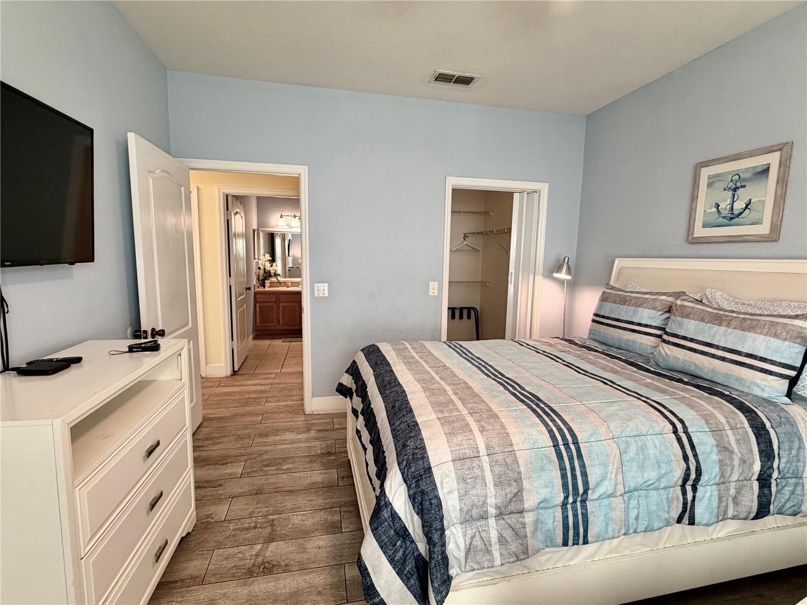 Image 23 of 50 For 3006 Bonfire Beach Drive 202