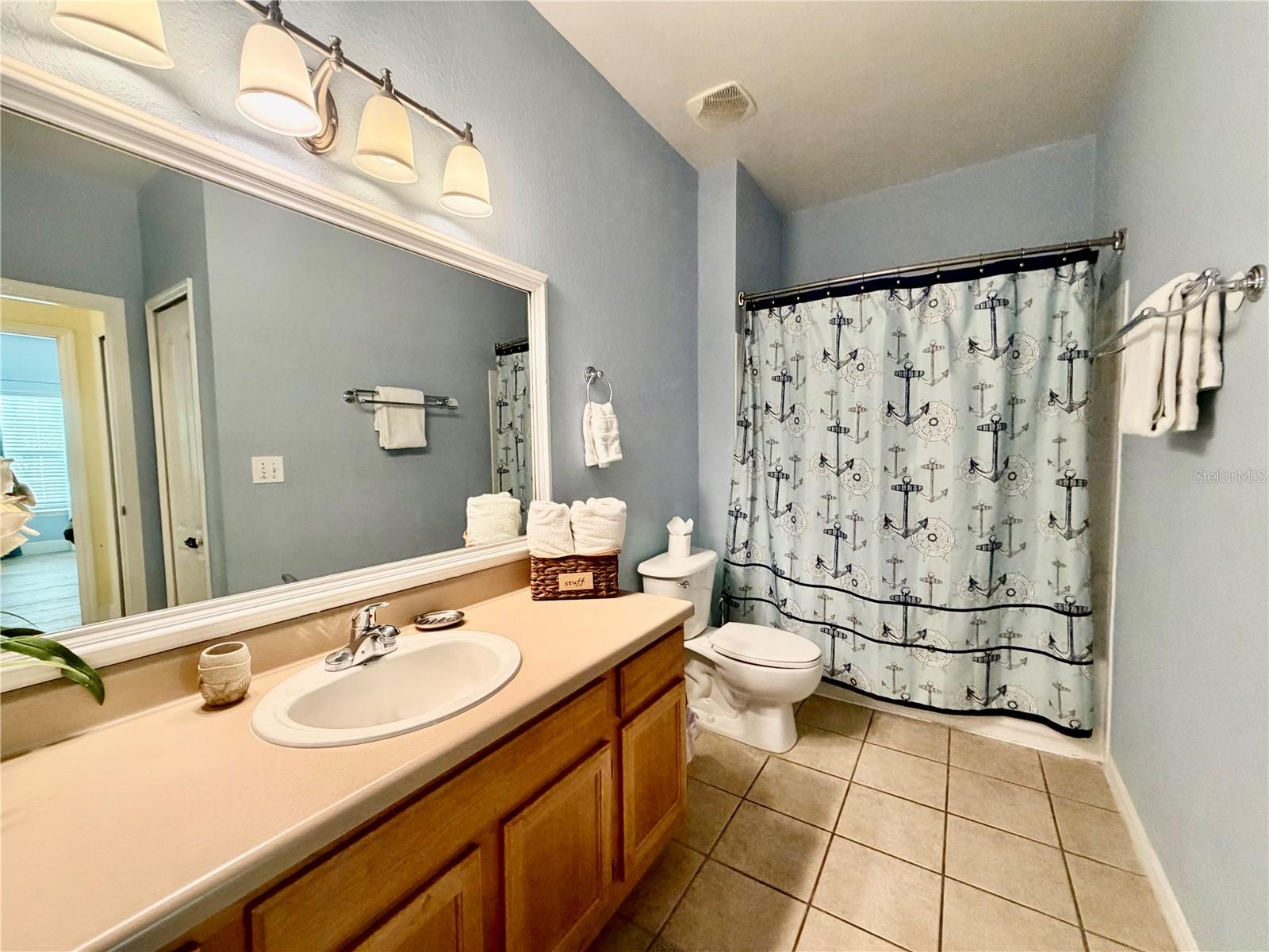 Image 27 of 50 For 3006 Bonfire Beach Drive 202