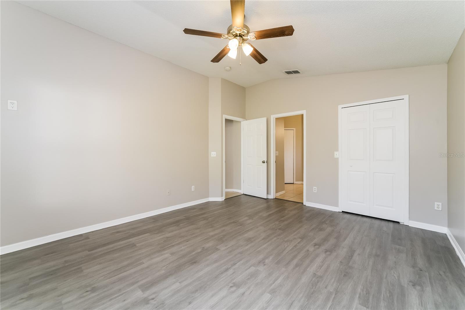 Image 12 of 23 For 6711 King Rail Court