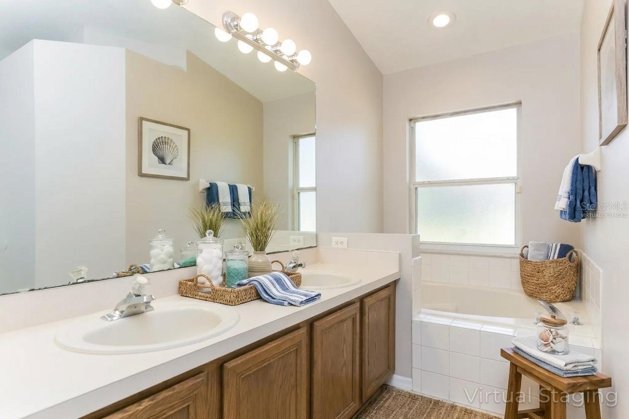 Image 16 of 23 For 6711 King Rail Court