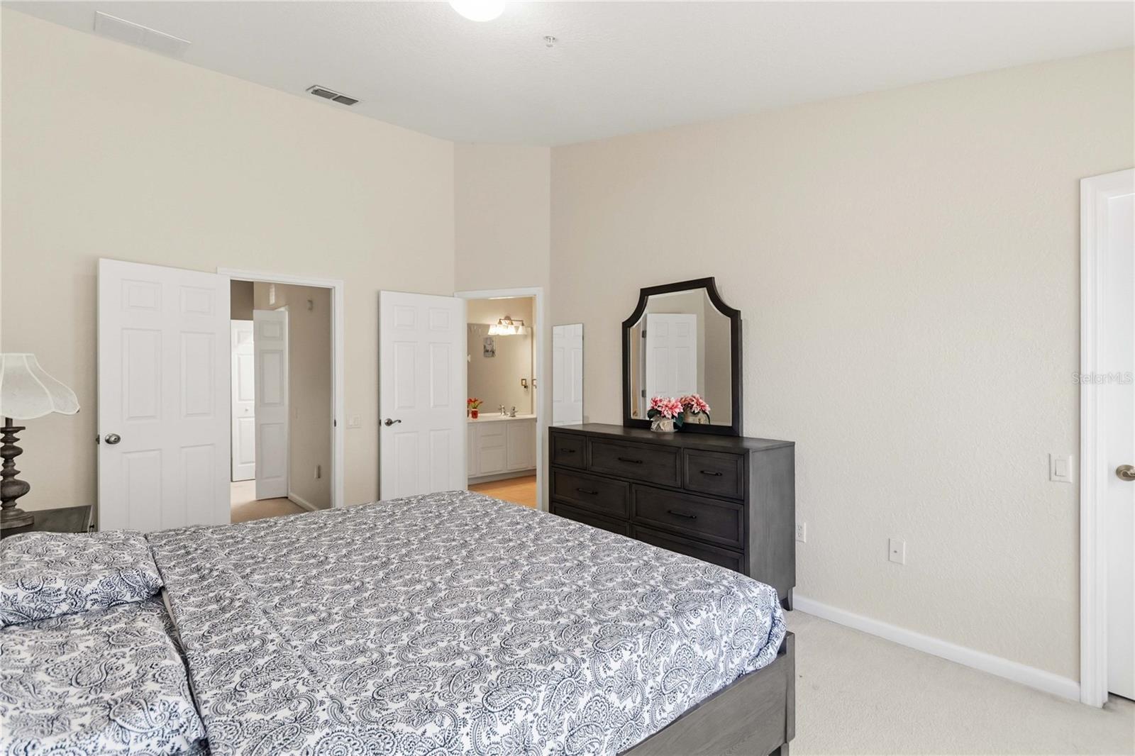 Image 15 of 43 For 3401 Shallot Drive 102