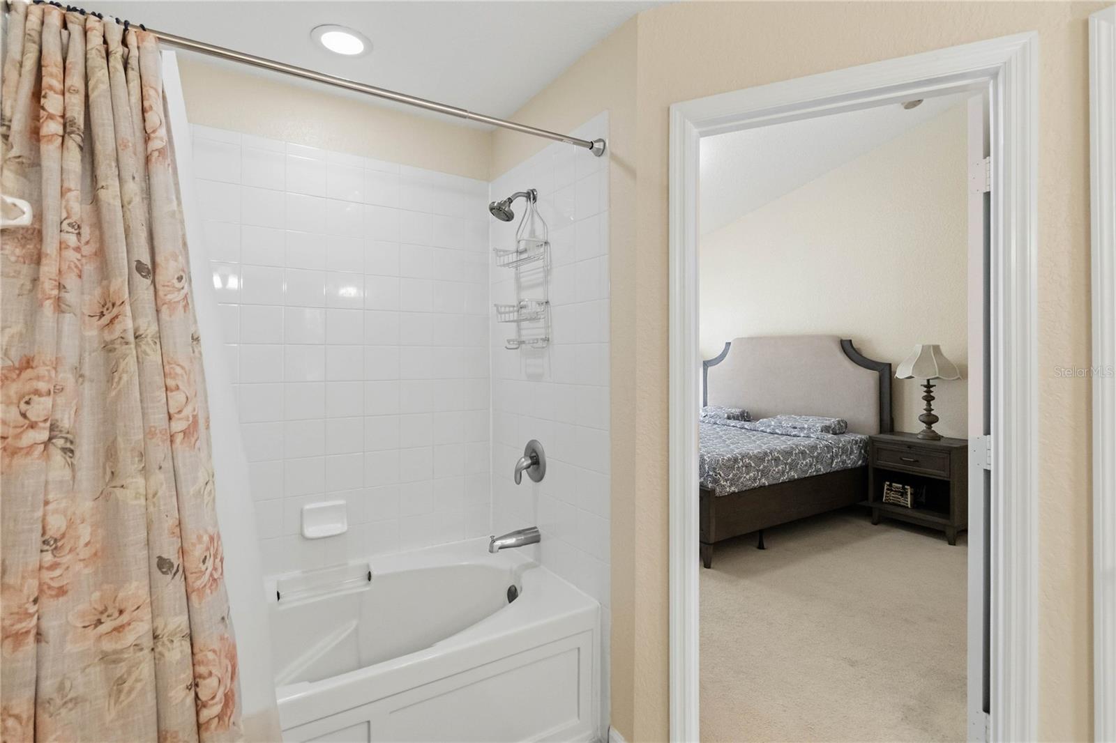 Image 17 of 43 For 3401 Shallot Drive 102