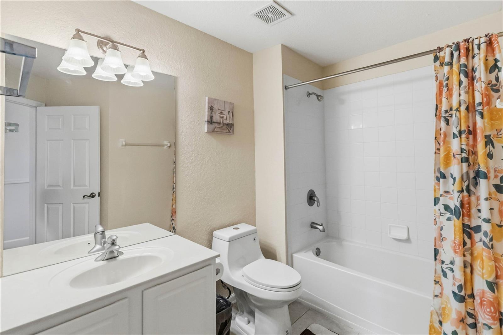 Image 23 of 43 For 3401 Shallot Drive 102