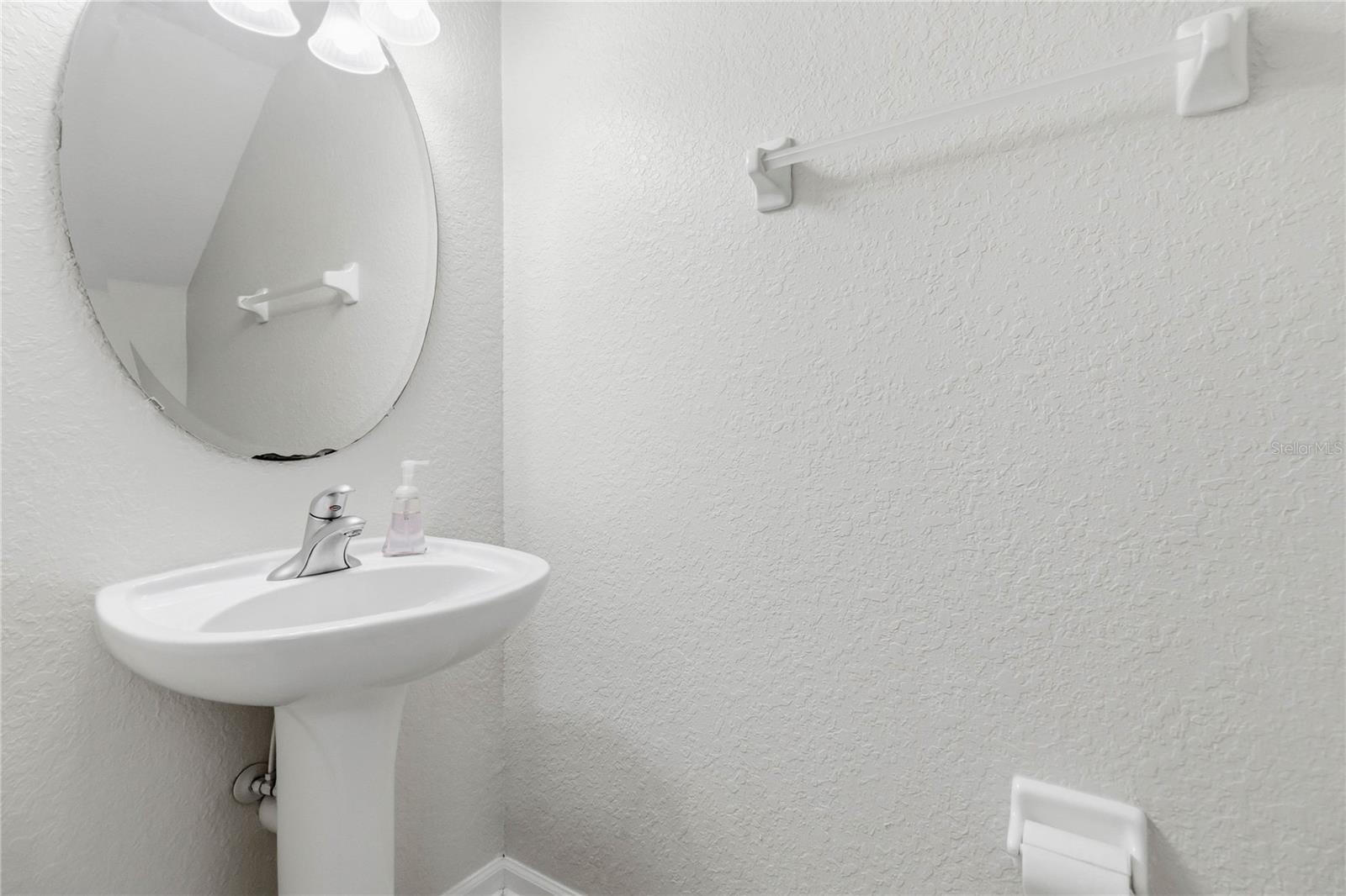 Image 24 of 43 For 3401 Shallot Drive 102