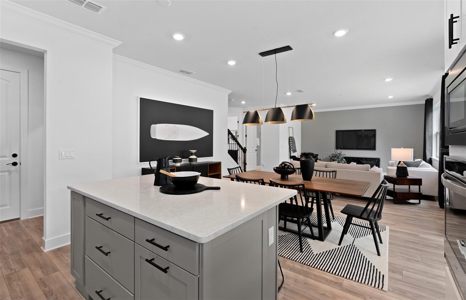 Image 5 of 19 For 2473 Horizon View Avenue