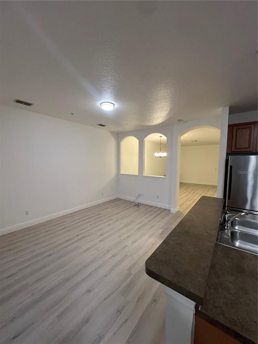 Image 7 of 19 For 7523 Pellham Way