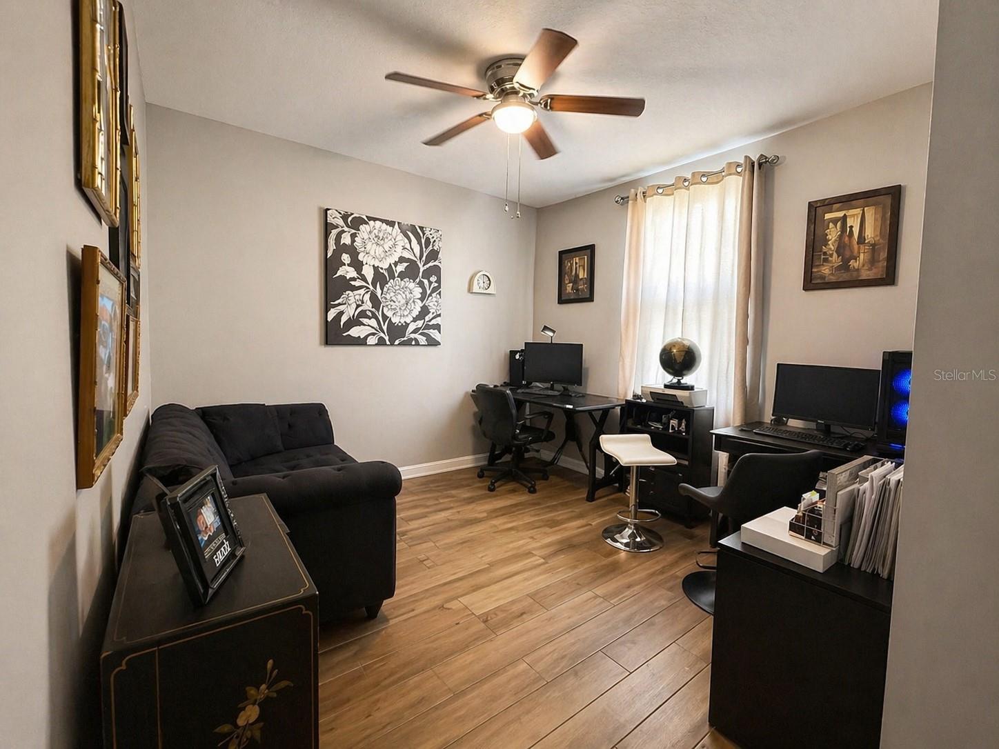 Listing photo id 21 for 445 Mckenna Drive