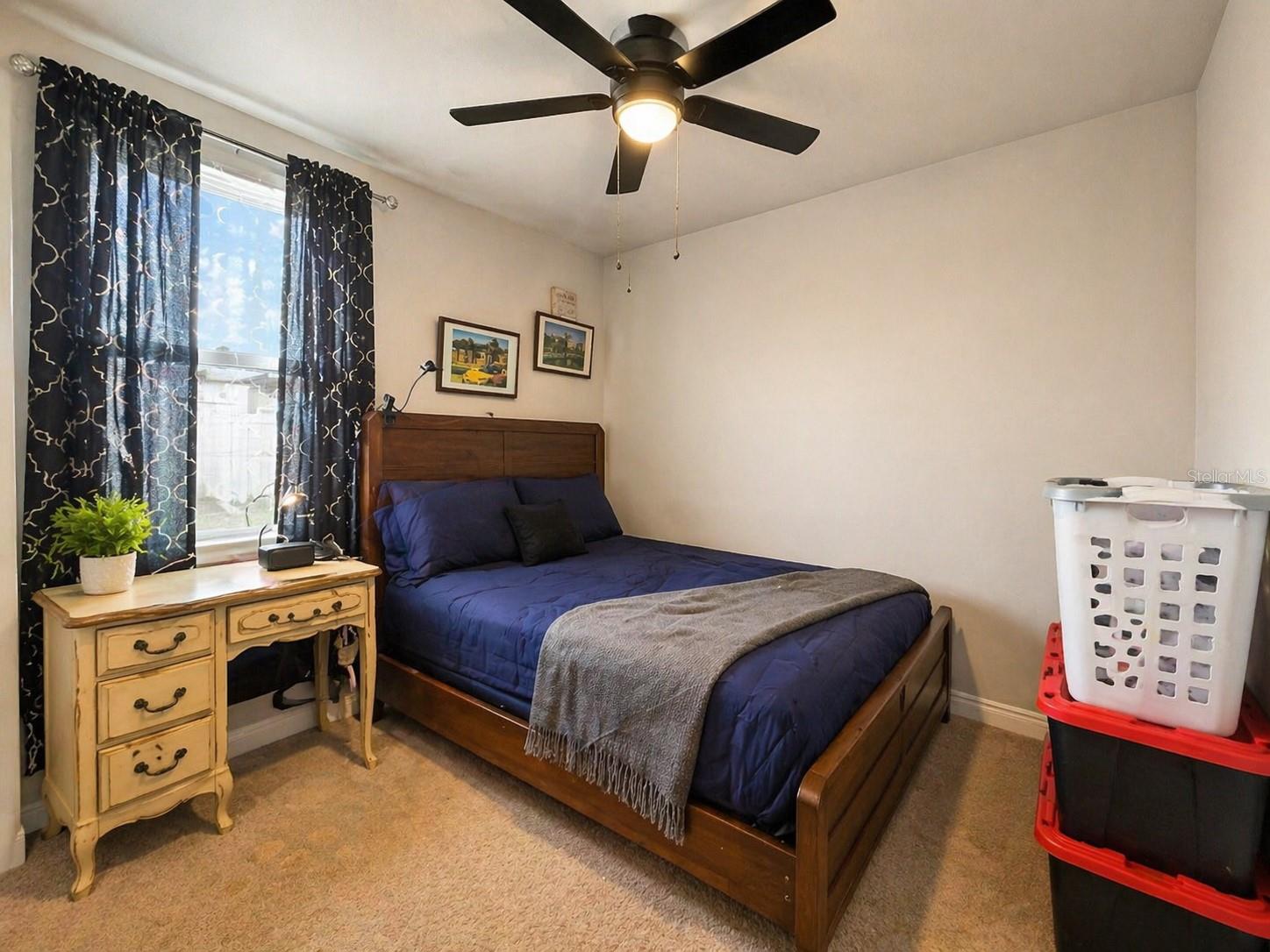 Listing photo id 24 for 445 Mckenna Drive