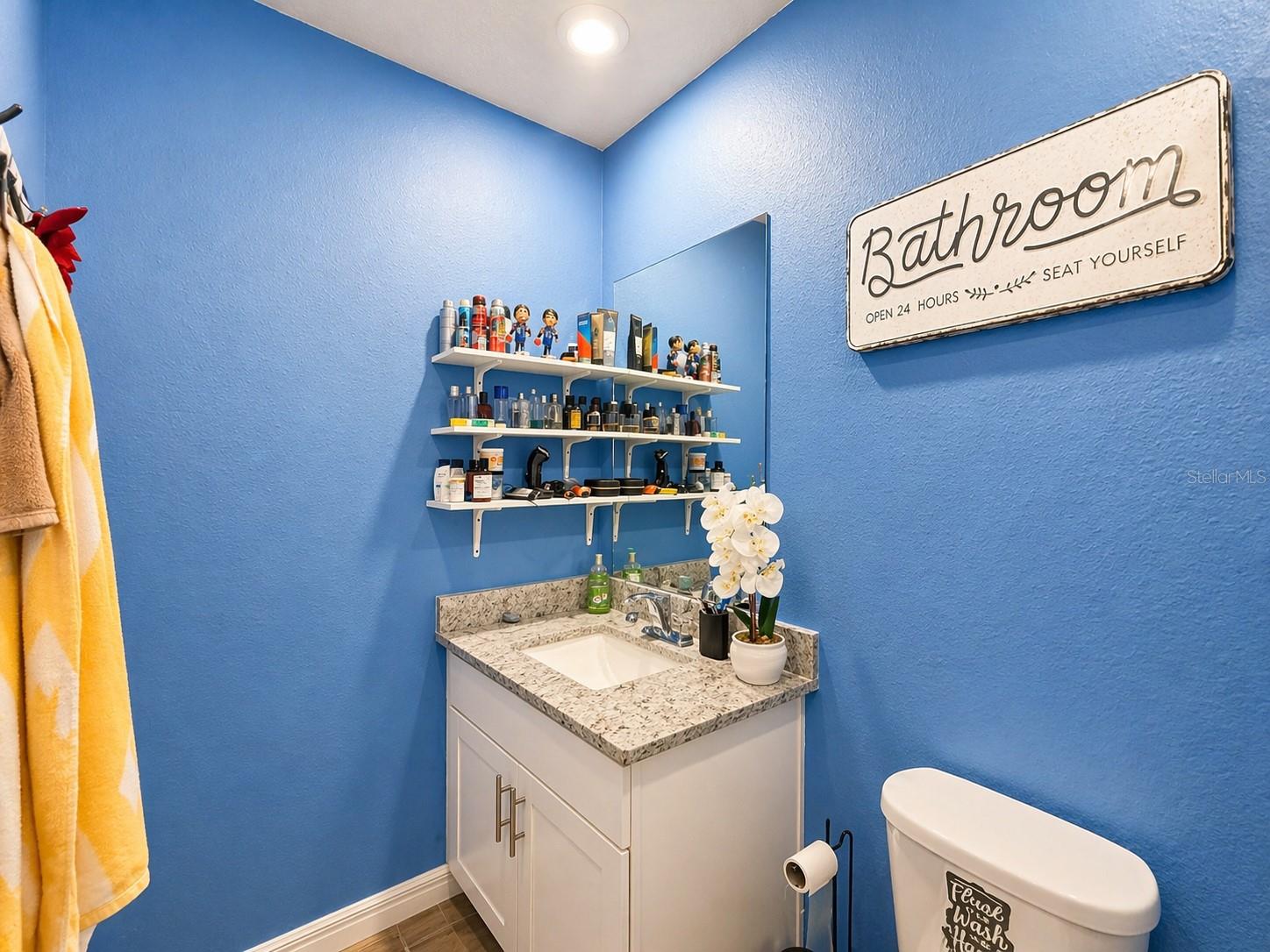 Listing photo id 26 for 445 Mckenna Drive