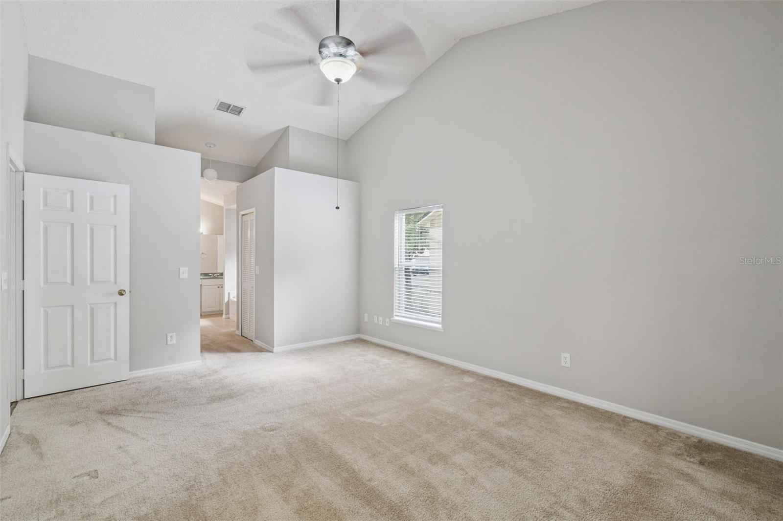 Image 28 of 57 For 1023 Riviera Boulevard