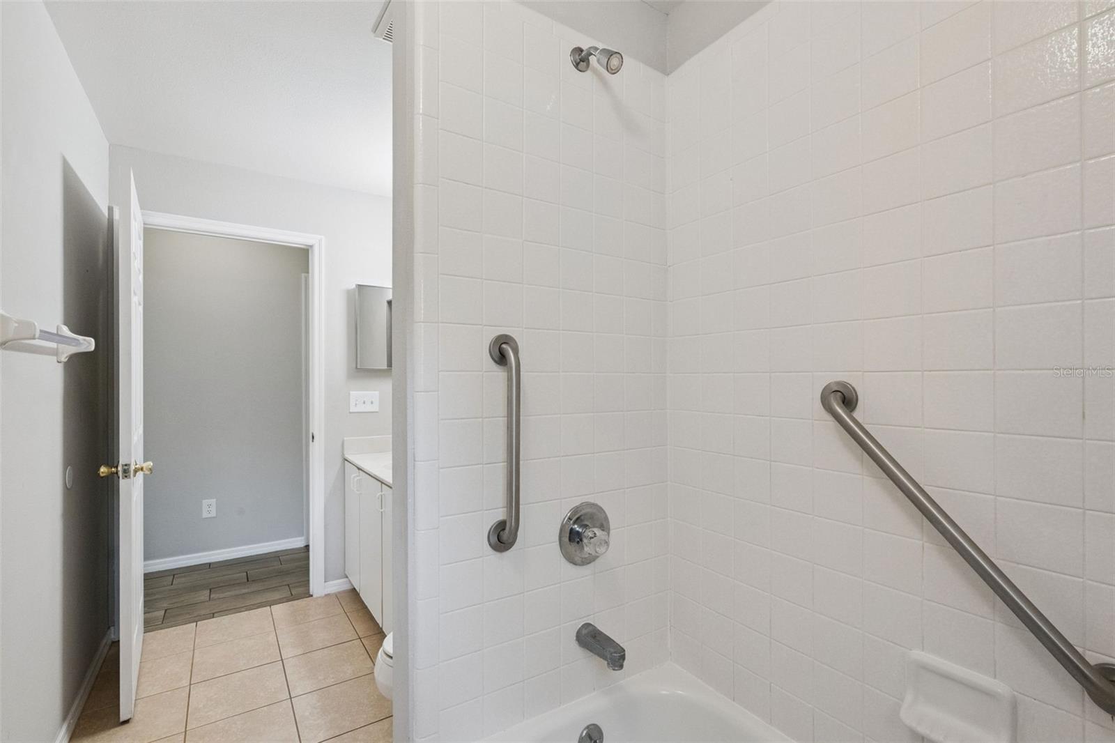 Image 42 of 57 For 1023 Riviera Boulevard