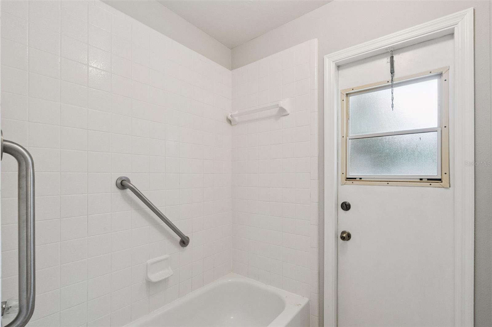 Image 43 of 57 For 1023 Riviera Boulevard