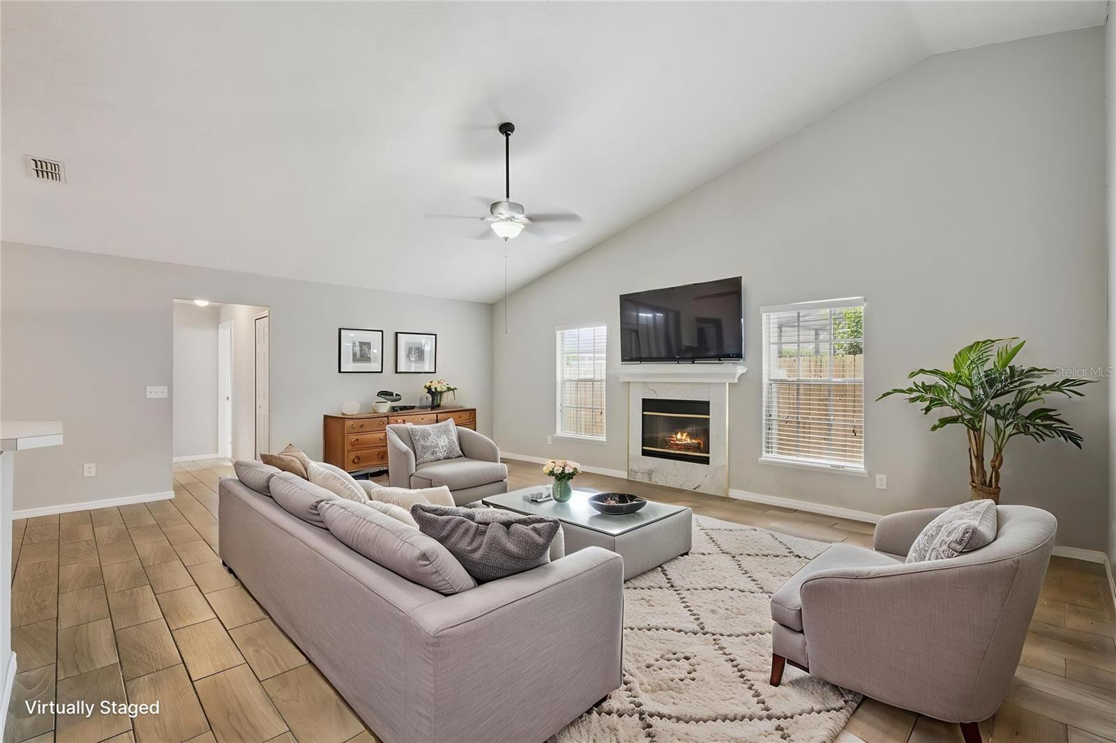 Image 9 of 57 For 1023 Riviera Boulevard