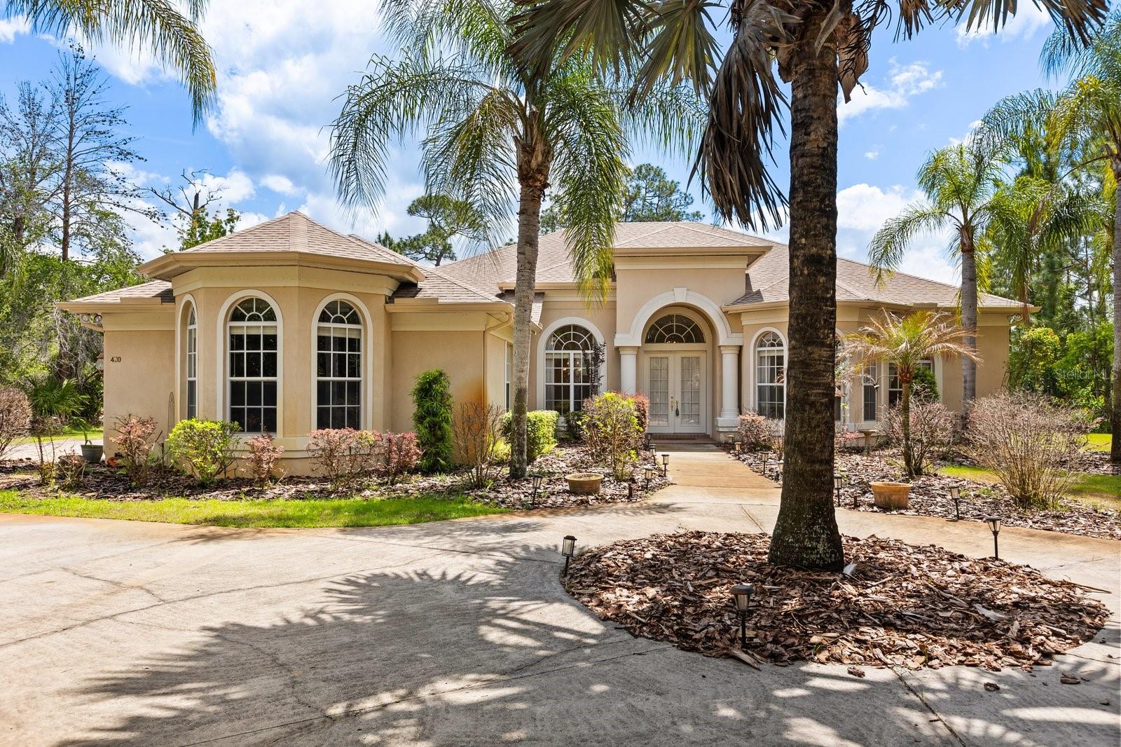 Details for 420 Valley Stream Drive, GENEVA, FL 32732