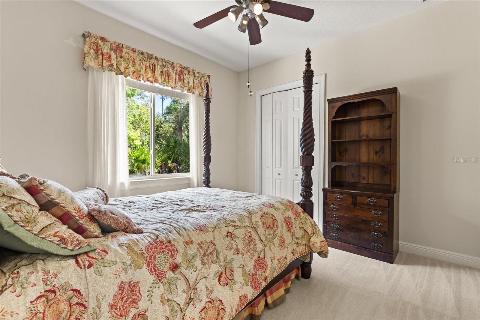 Image 39 of 52 For 420 Valley Stream Drive