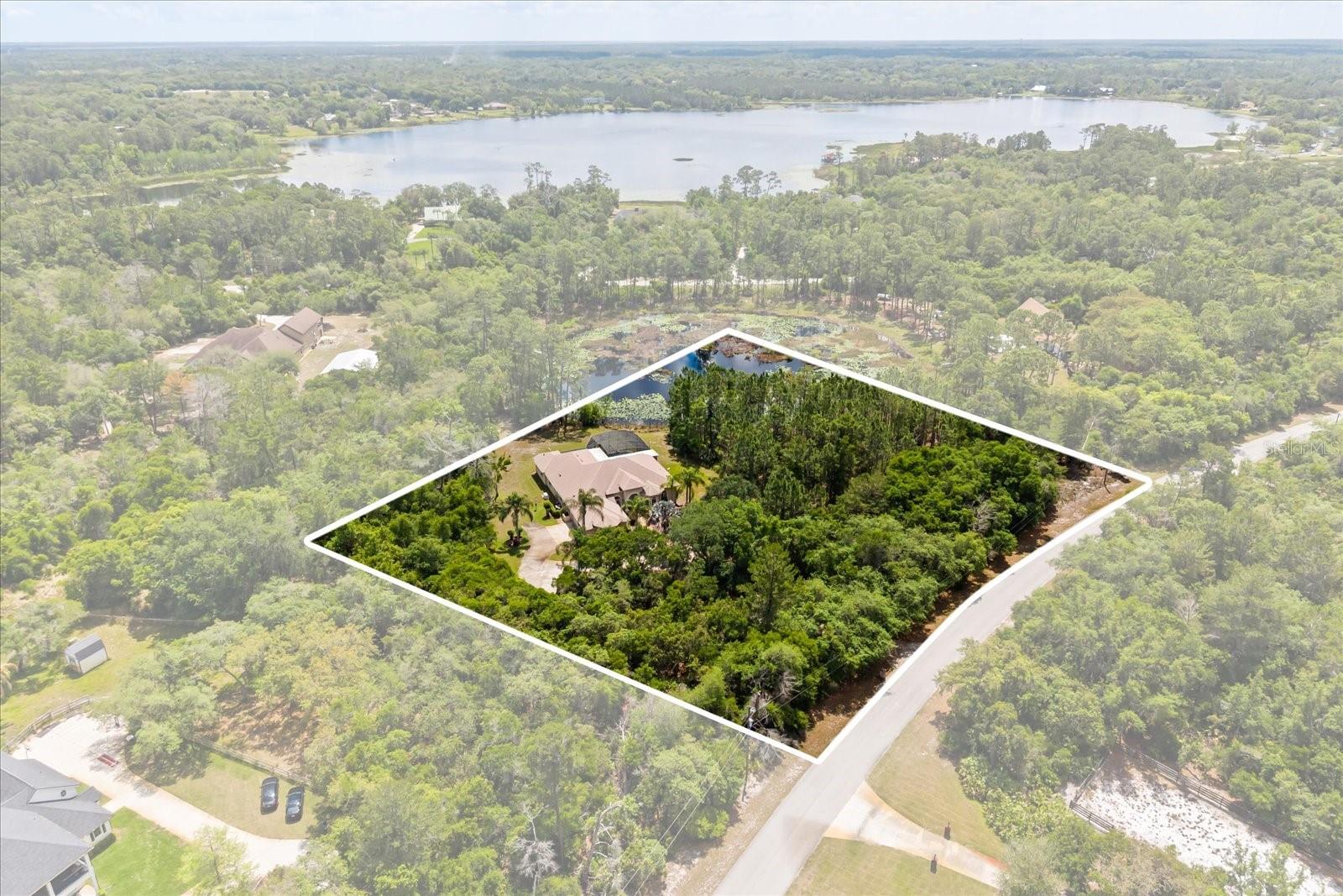 Image 52 of 52 For 420 Valley Stream Drive