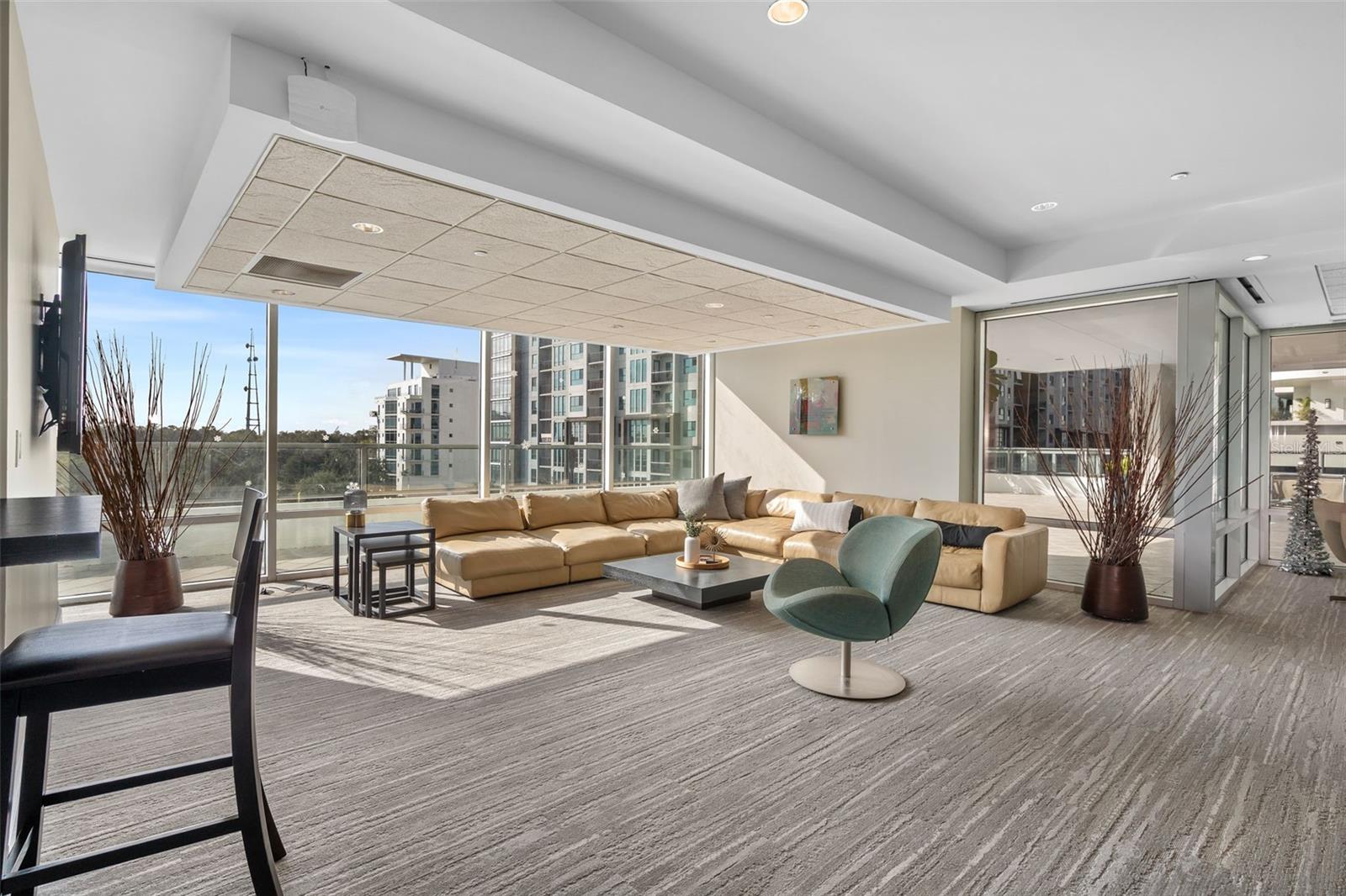 Image 13 of 50 For 101 Eola Drive 1115