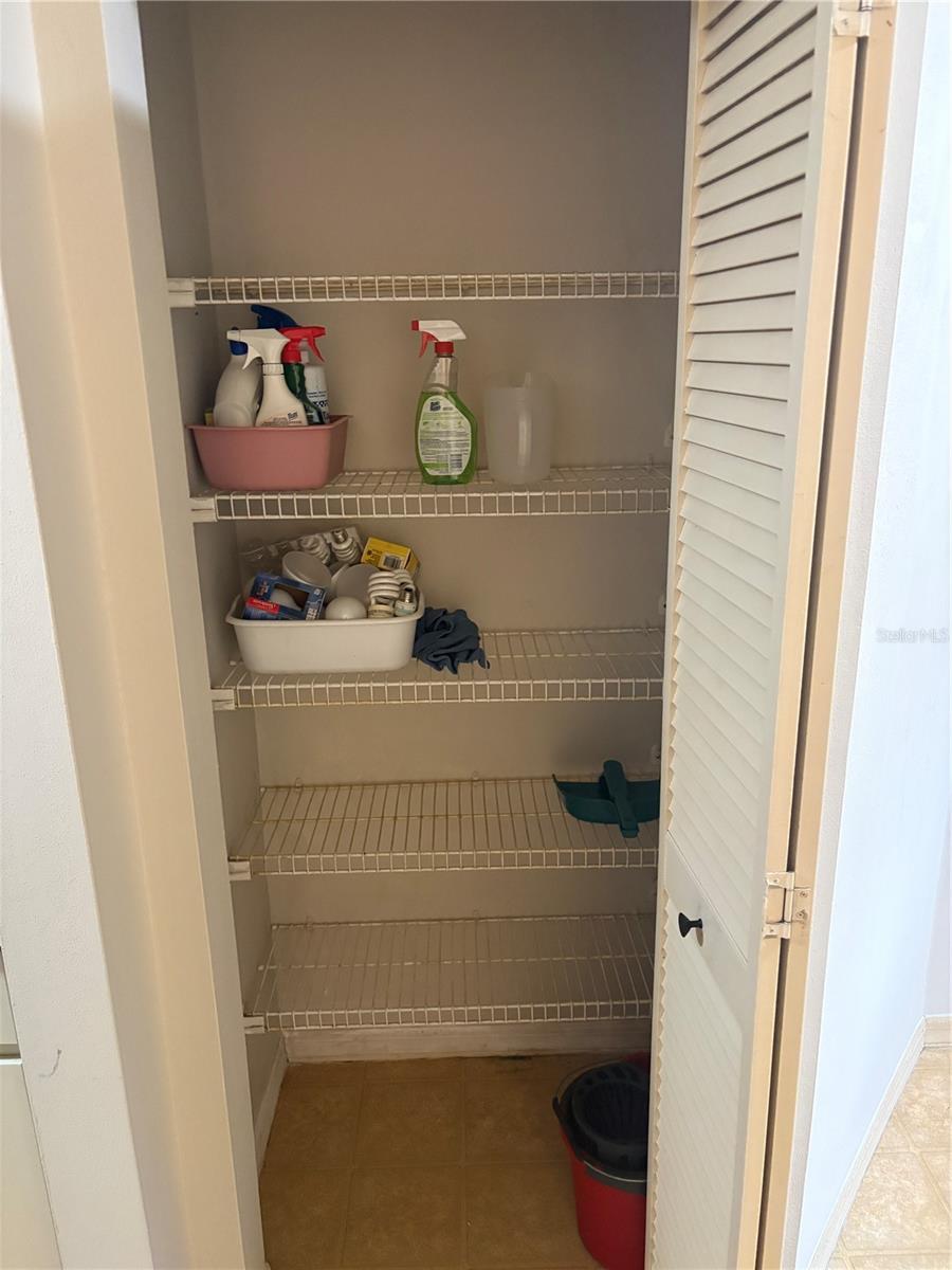 Image 10 of 27 For 501 Mansfield Drive