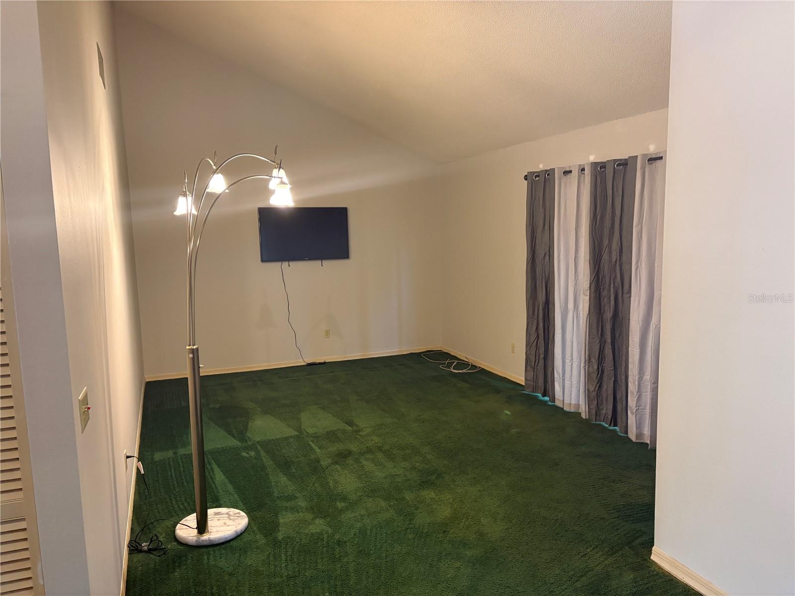 Image 15 of 27 For 501 Mansfield Drive