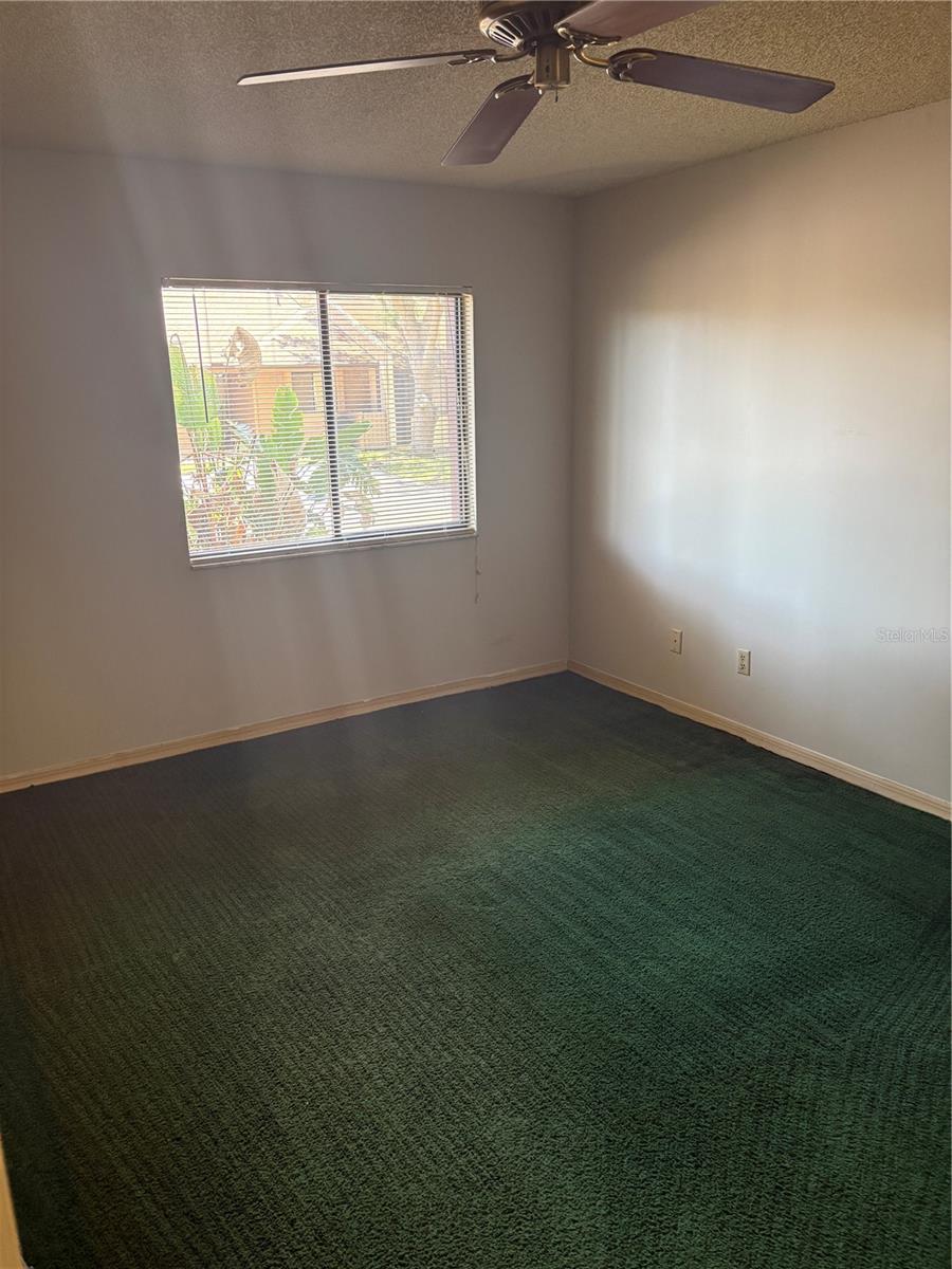 Image 18 of 27 For 501 Mansfield Drive