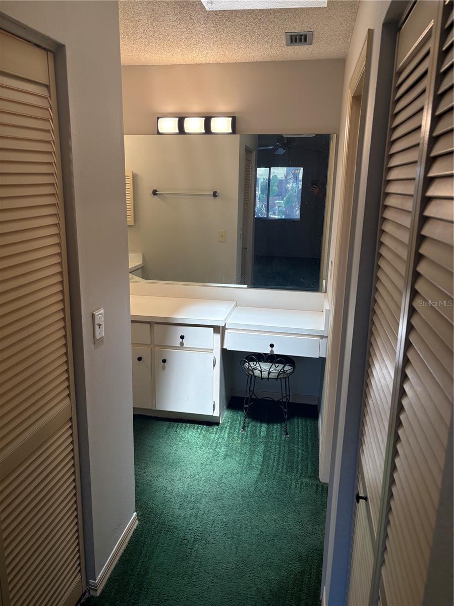 Image 20 of 27 For 501 Mansfield Drive