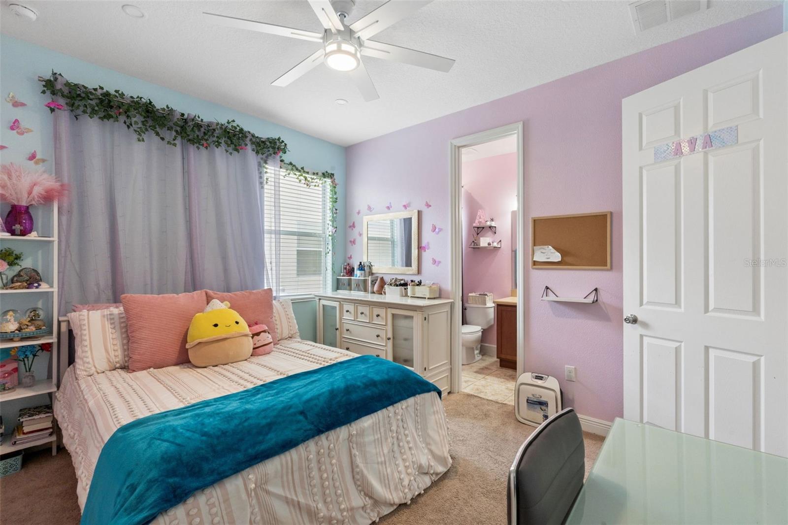 Image 19 of 46 For 3704 Eagle Isle Circle