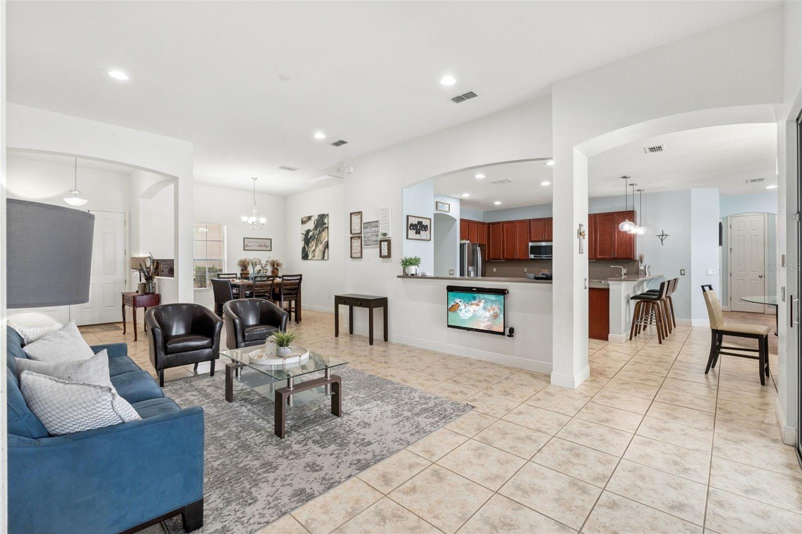 Image 6 of 46 For 3704 Eagle Isle Circle