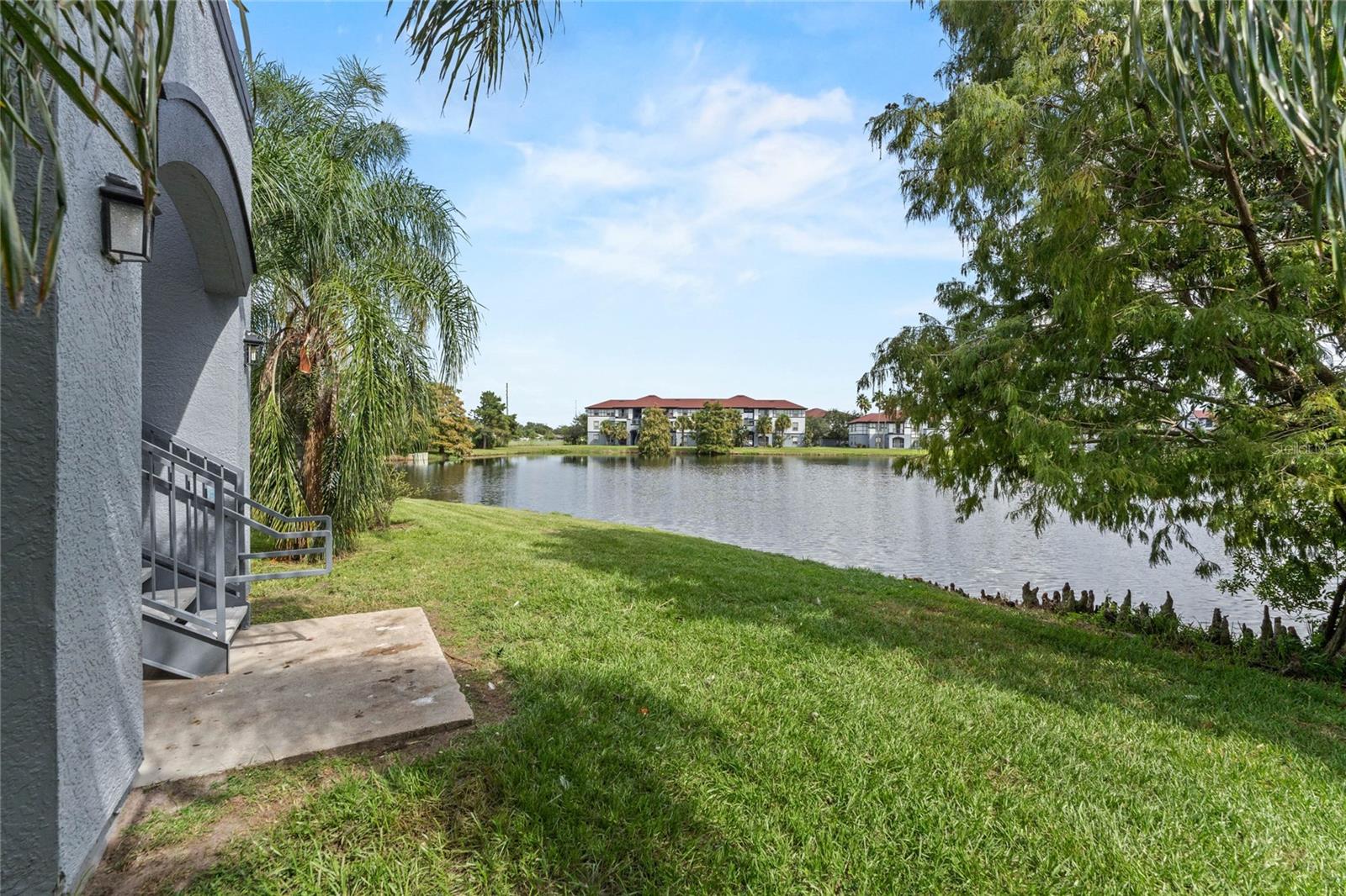 Image 6 of 42 For 5501 Pga Boulevard 4724