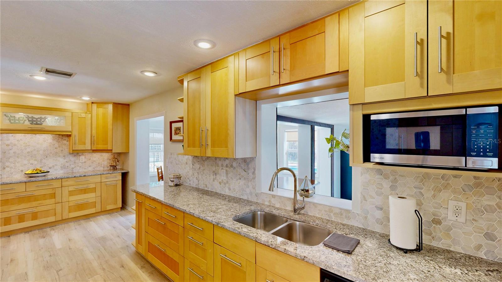 Image 32 of 59 For 2810 Nancy Street