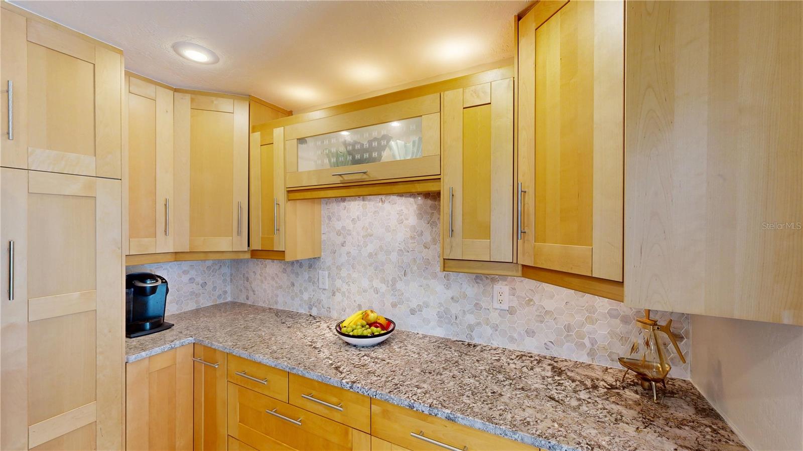 Image 8 of 59 For 2810 Nancy Street