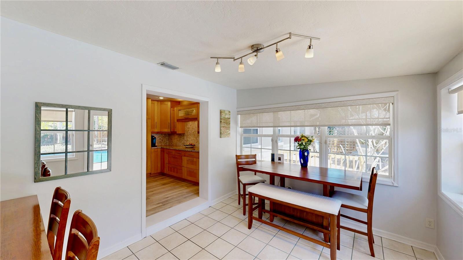 Image 9 of 59 For 2810 Nancy Street