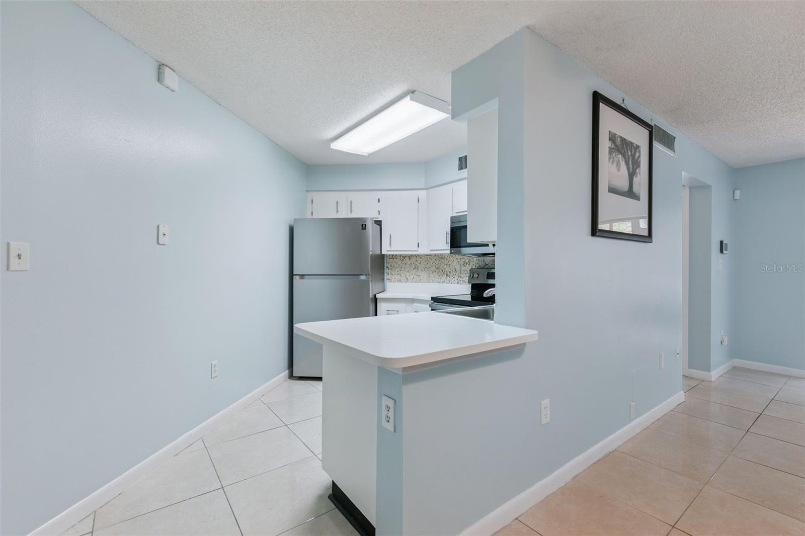 Image 3 of 30 For 3685 Atrium Drive L1