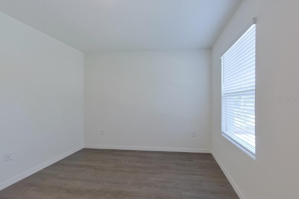 Image 11 of 23 For 31914 Katelin Circle